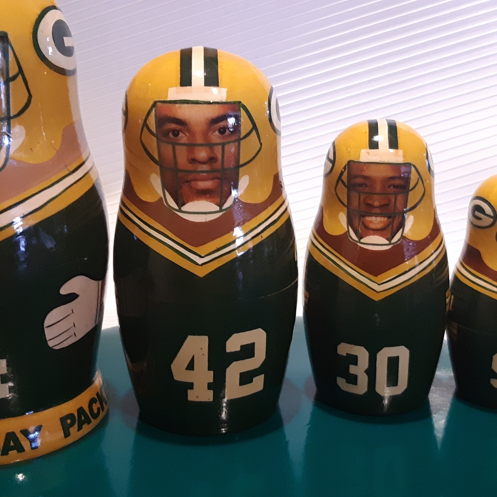 NFL Green Bay Packers Nesting Dolls - Green and Yellow